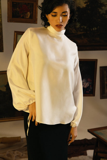 blouse en soie blanche ample