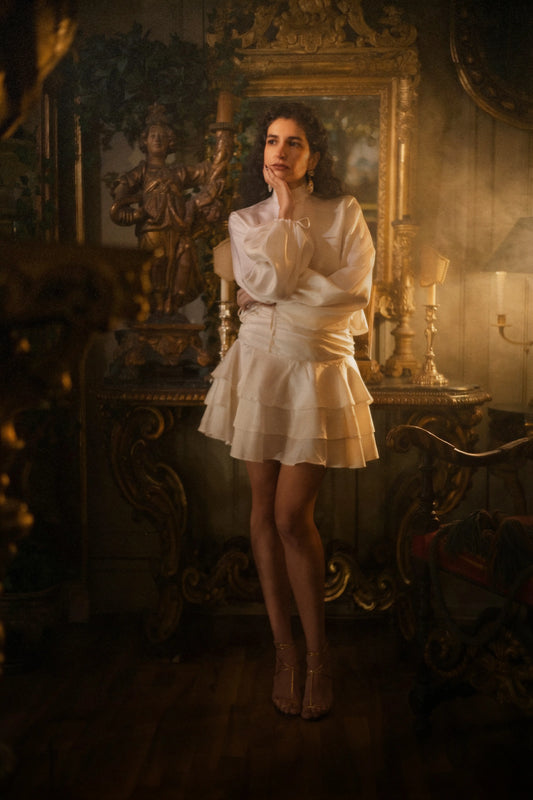 jupe courte en soie blanche