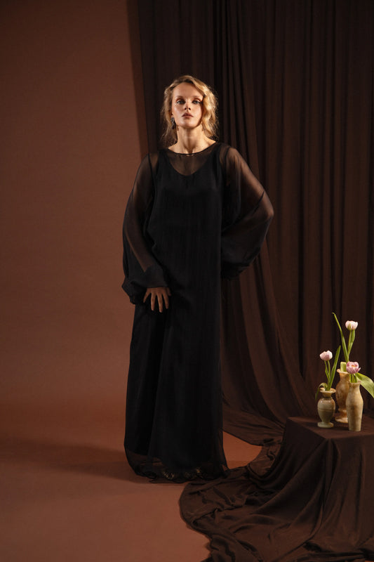robe longue transparente noire en soie